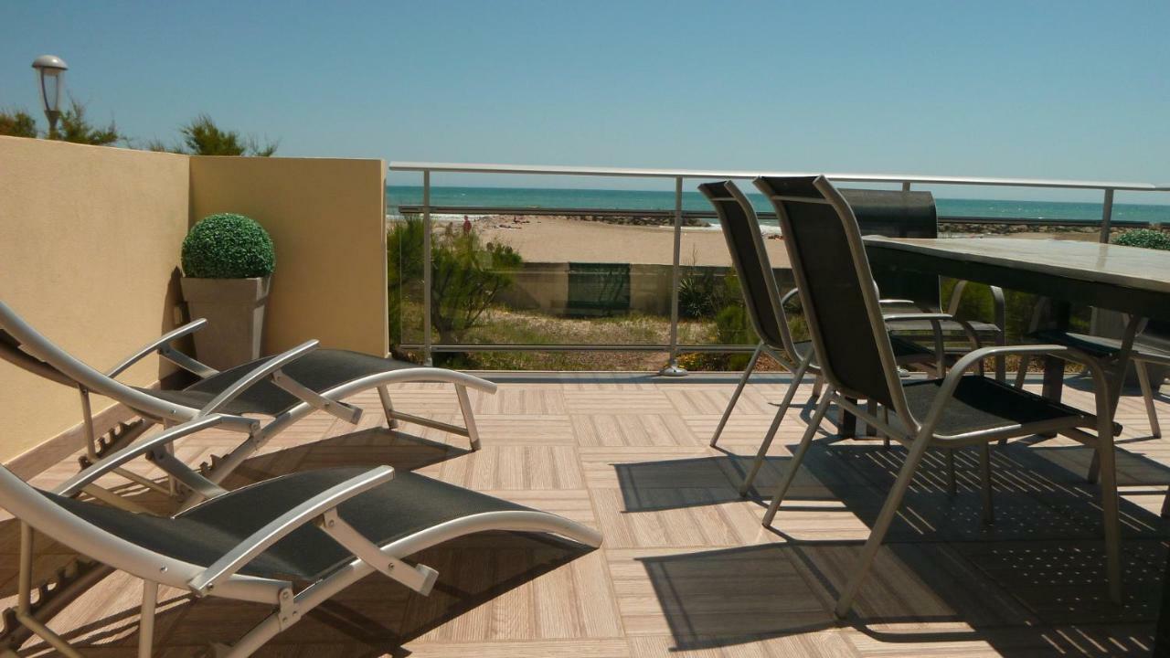 Residence La Voile Blanche 1 弗龙蒂尼昂 外观 照片