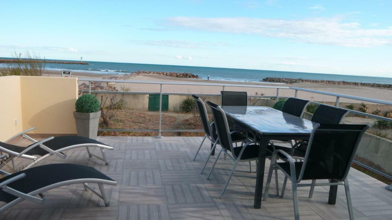 Residence La Voile Blanche 1 弗龙蒂尼昂 外观 照片