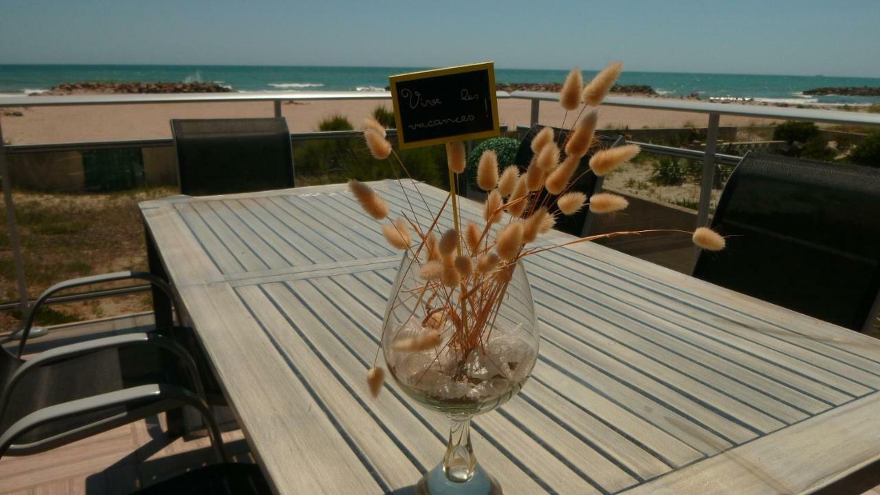 Residence La Voile Blanche 1 弗龙蒂尼昂 外观 照片