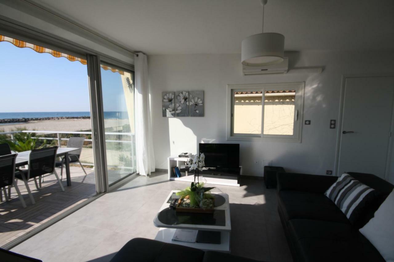 Residence La Voile Blanche 1 弗龙蒂尼昂 外观 照片