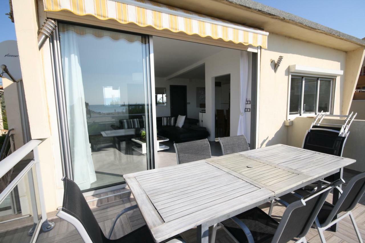 Residence La Voile Blanche 1 弗龙蒂尼昂 外观 照片