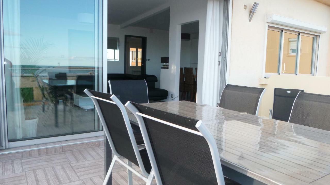 Residence La Voile Blanche 1 弗龙蒂尼昂 外观 照片