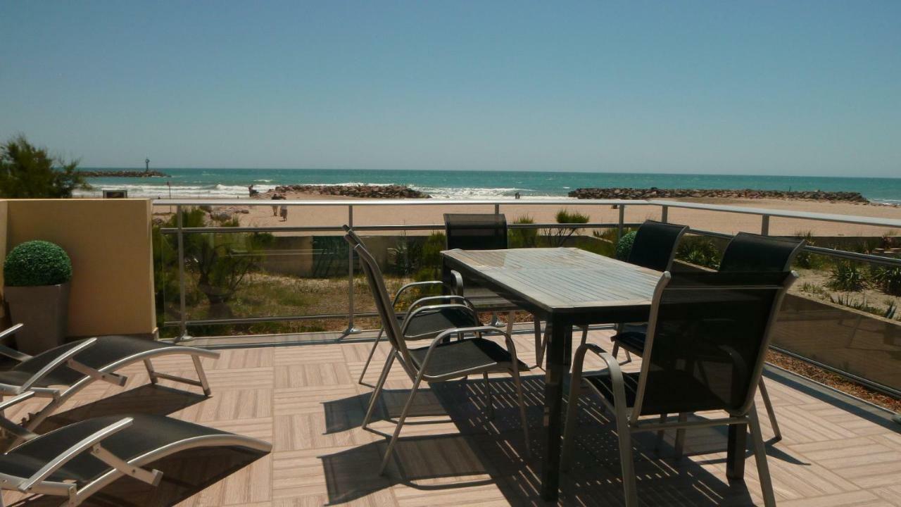 Residence La Voile Blanche 1 弗龙蒂尼昂 外观 照片